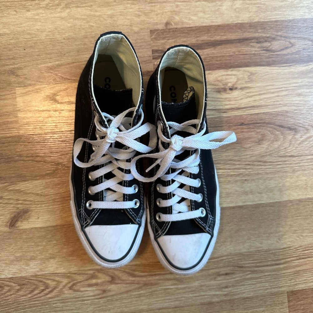 Black Converse